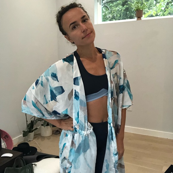 Cover up only: Cosita Linda Swimwear - Picture 6 of 7